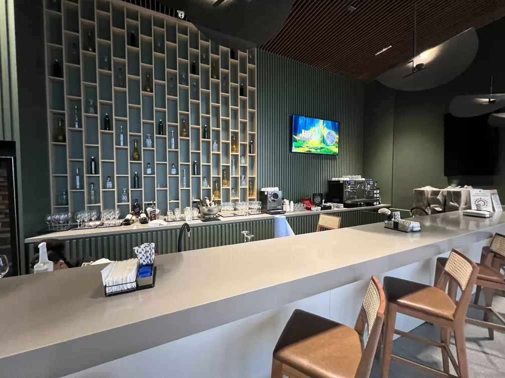 sala vip Bradesco gru t2 bar (2)