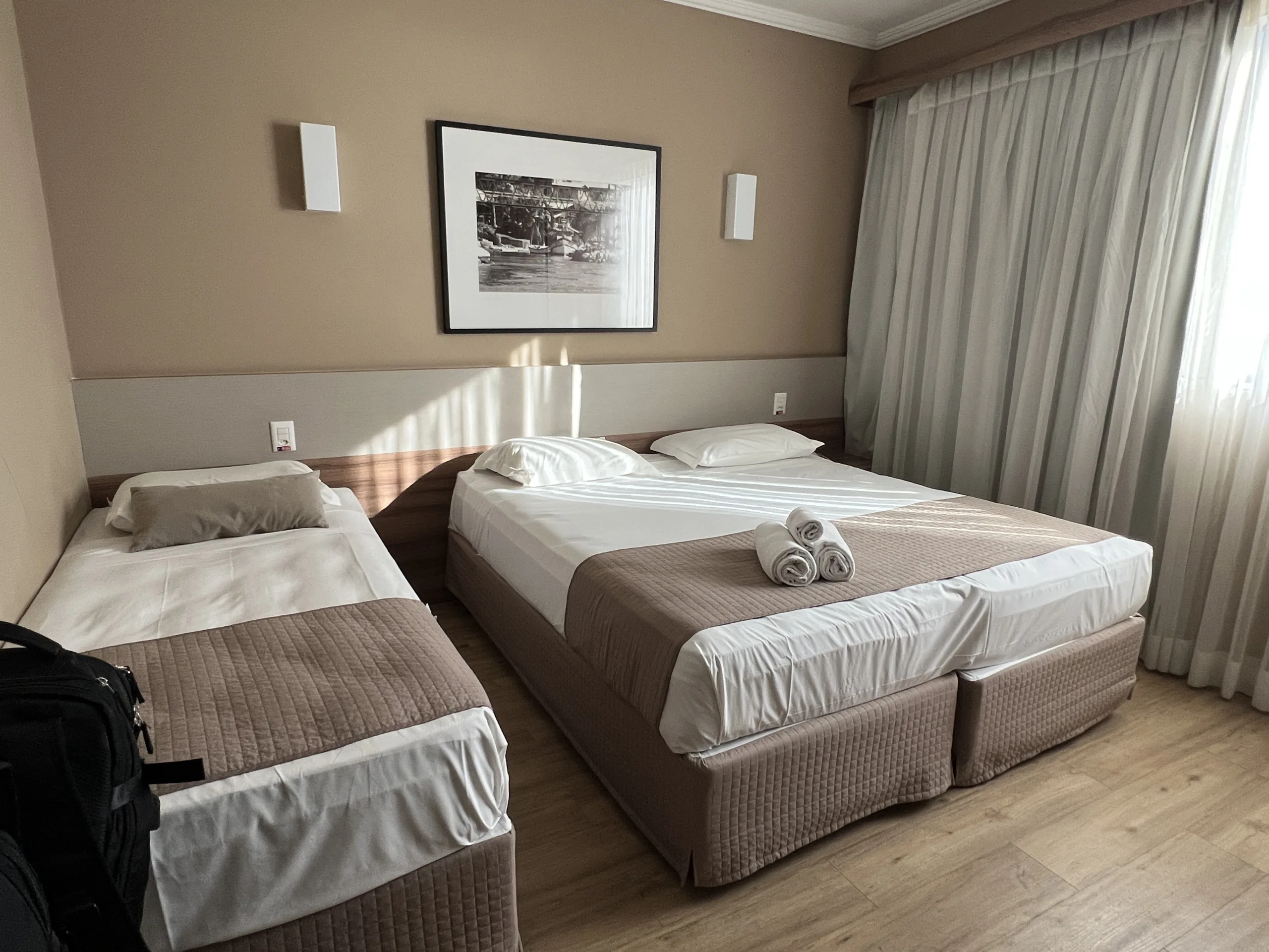 IATE HOTEL CAMAS scaled