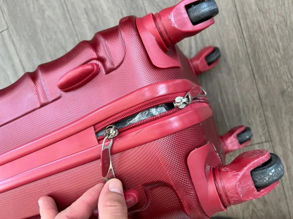 Mala quebrada no aeroporto 3