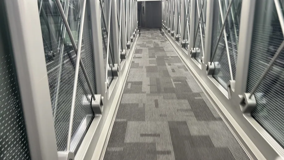 Voando de Executiva Qatar embarque