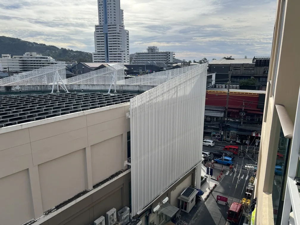 hotel centro one patong 17