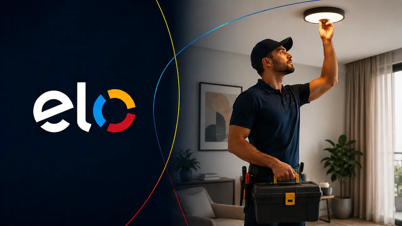 Assistência Residencial Elo com profissional fazendo instalação em casa