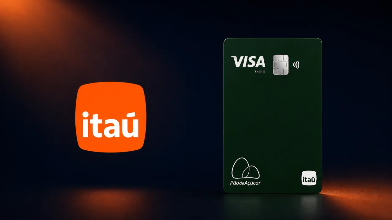 Cartão Pão de Açúcar Visa Gold ao lado da logo do Itaú