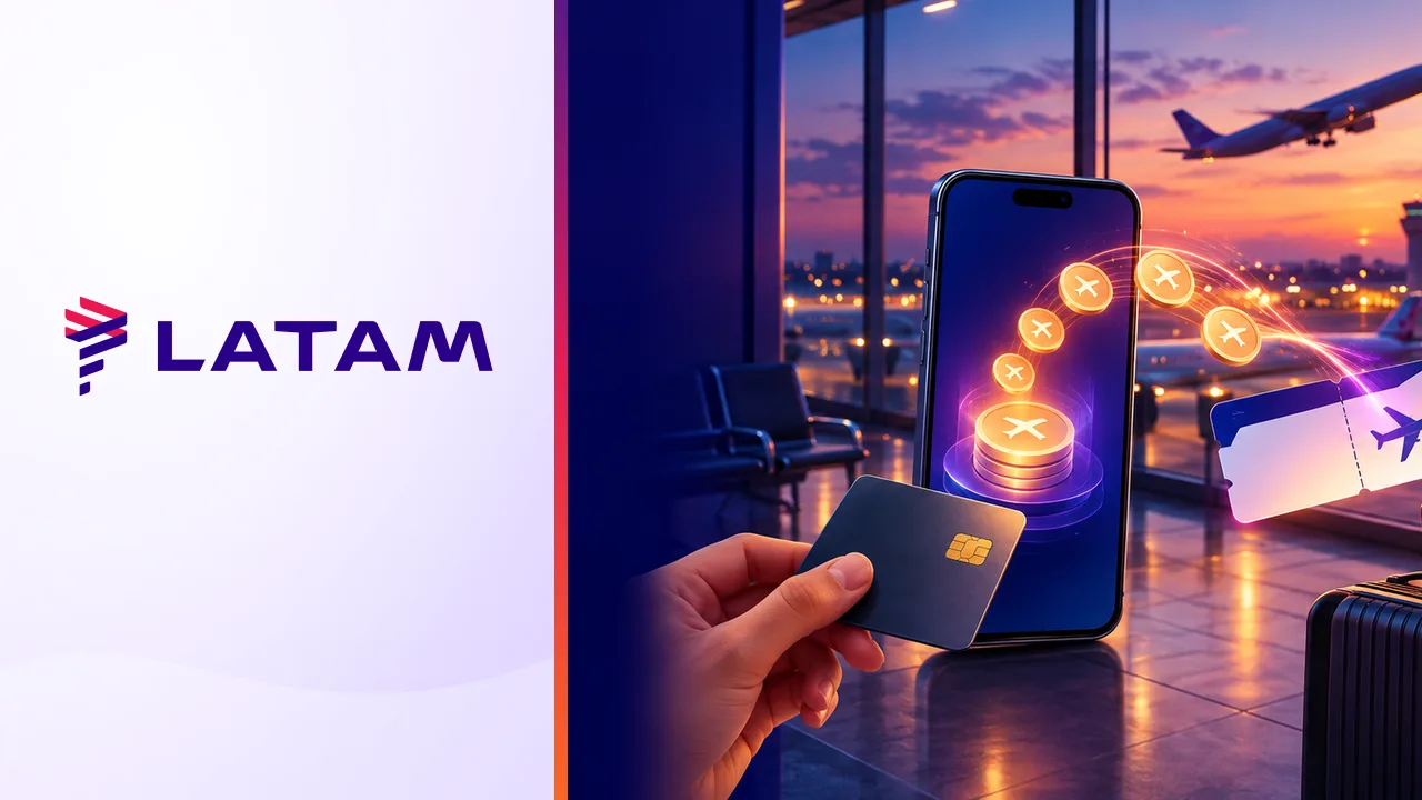 Logo LATAM à esquerda e celular, cartão e milhas para viagem à direita